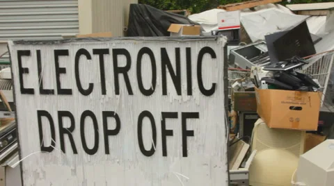 RECYCLING ELECTRONICS Video stock 6527606