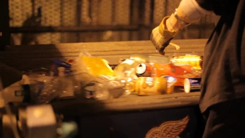Recycling plastic on the sorting conveyor belt Video stock 149985309