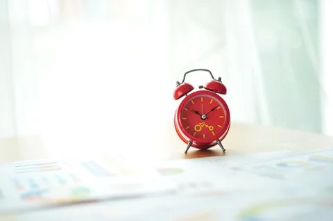 Red Alarm Clock Stock-Fotos
