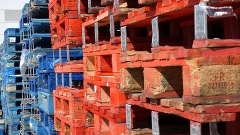 Red and Blue Pallets In Storage 스톡 동영상 96987565