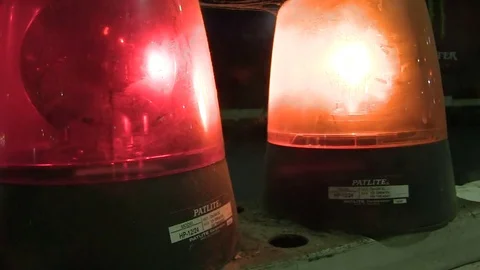 Red and Orange Lights 스톡 동영상 84780191