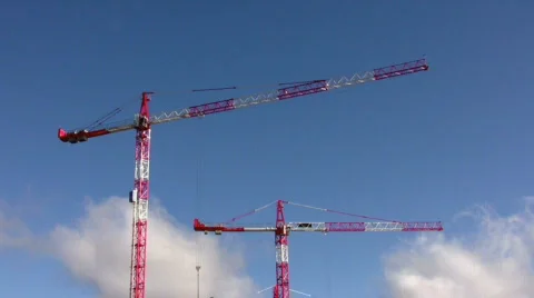 Red and white cranes Video stock 628831
