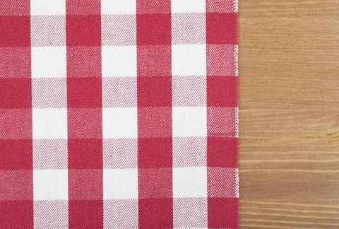 Red and white tablecloth 스톡 사진