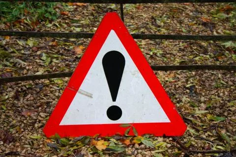 Red and white triangular warning sign Foto stock