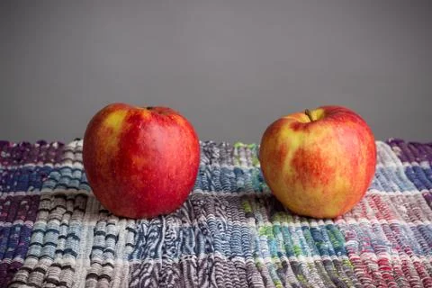 Red apple Stock Photos