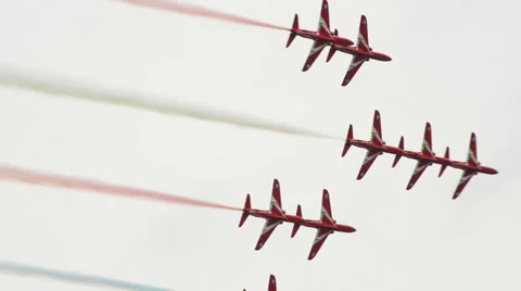 Red Arrows concorde formation 10986 스톡 동영상 25002005