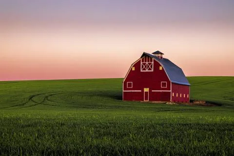 Red Barn at dawn Stock Photos