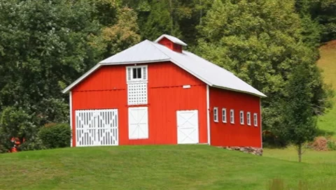 Red barn Stock Footage 8668768