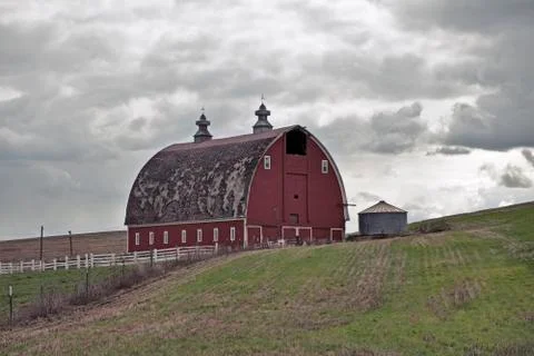 Red Barn In The Palouse Stock Photos