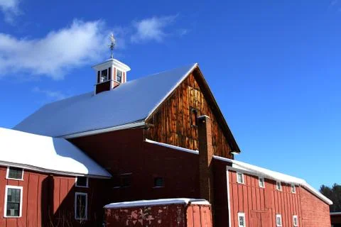 Red Barn in Winter Foto stock