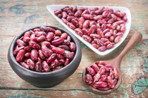 Red bean in bowl on the table, Phaseolus vulgaris Stock Photos
