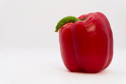 Red bell pepper on a white background, healthy eating from fruits and vegetables Foto stock