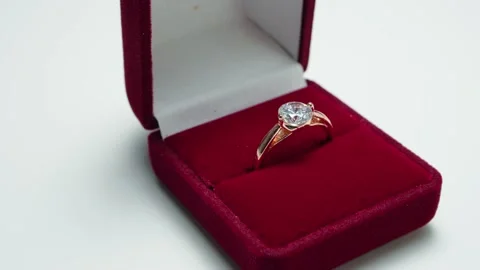 Red box with diamond ring Video stock 171671849