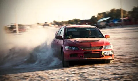 Red car drift Stock-Fotos