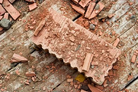Red ceramic brick close up. Construction background. Construction of a bric.. Stock-Fotos