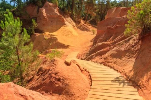 Red cliffs in roussillon (les ocres), provence, france Stock Photos