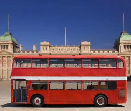 Red double decker bus Fotos Stock