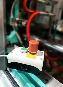 Red-emergency-stop-button-factory-photo-018 Stock Photos