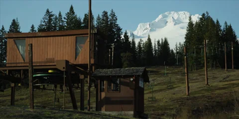 Red Epic - Mt.Hood Oregon volcano ski resort Stock-Footage 38640035