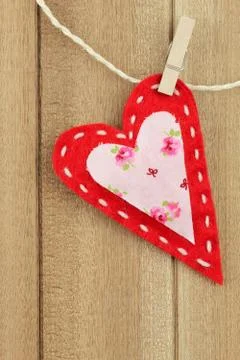 Red felt heart Foto stock