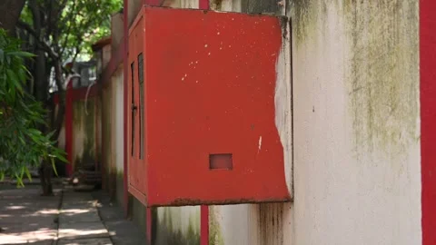 Red Fire Safety Cabinet. Vidéo 321598047
