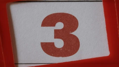 Red Frame Moves On The Calendar. The 3 Red Day Of The Calendar. Vídeos de archivo 106710090