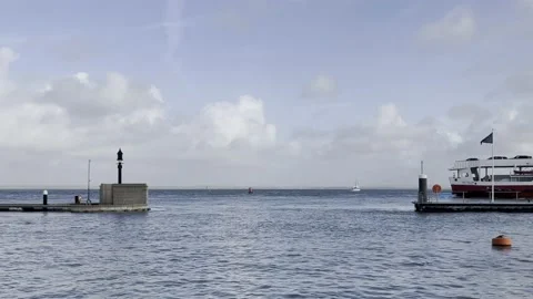 Red Funnel Car Ferry leaving Cowes Harbour. Video stock 228498683