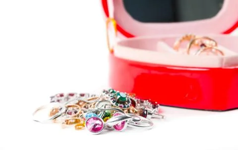 Red gift box in heart shape with rings Stock-Fotos