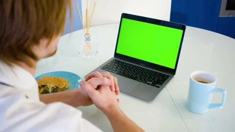 Red-haired young male worker in office.green screen laptop.worker at lunch.back 스톡 동영상 239272240