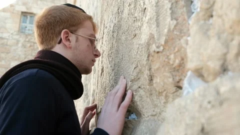 Red headed Jew deep prayer Stock Footage 153372374