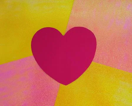 Red  heart on  texture  embossed paper glossy shimmering with halo effect. Foto stock