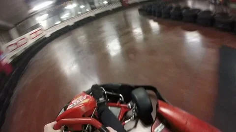 Red Kart Racing Point Of View: Time Lapse Видео 75070672