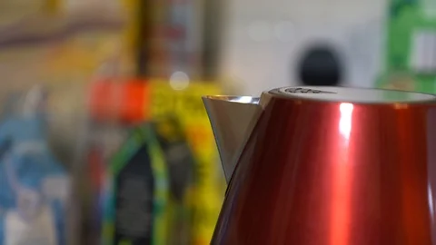 Red kettle boiling close up 스톡 동영상 85910028