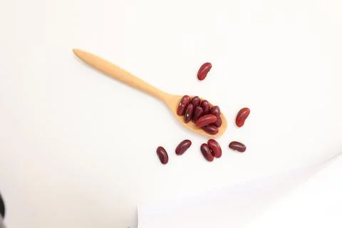 Red kidney beans on white background Fotos Stock