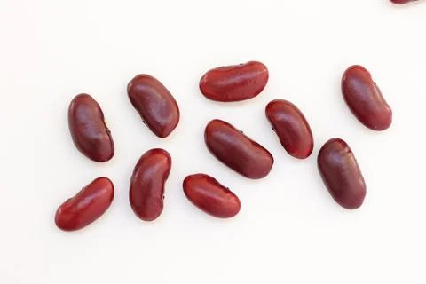 Red kidney beans on white background Stockfoto's