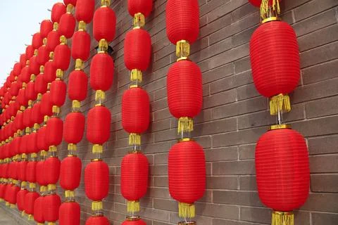 Red lantern on the wall Foto stock