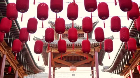 Red lanterns on ancient buildings Stock-Footage 347243911
