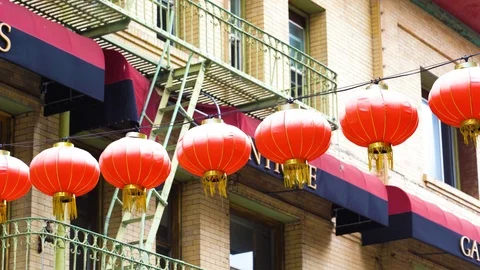 Red lanterns in front of an old palace in Chinatown, San Francisco Stock Footage 122149562