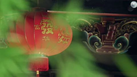 Red lanterns under the eaves of a Chinese building in Malacca，Malaysia Stock Footage 135094109