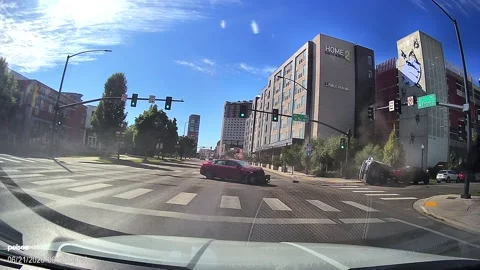 Red Light Rollover Crash, Boise, Idaho, USA - 21 Jun 2026 Video stock 337972635