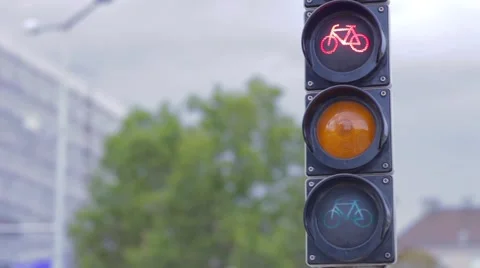 A red light on taffic light Stock Footage 56938003