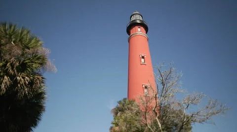 Red Lighthouse Low Video stock 653367