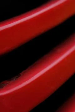 Red line steel pattern textureRustic red peeling paint steel wall texture Foto stock