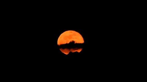 Red Moon 動画素材 91590515