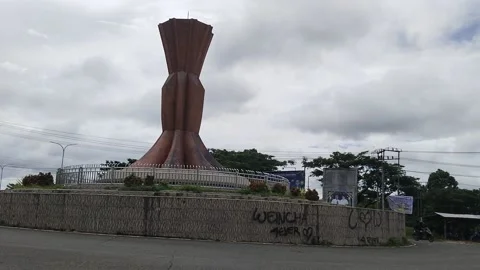 Red obelisk circle Stock Footage 237572073