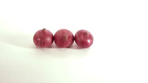 Red onion bulb Vidéo 216657830
