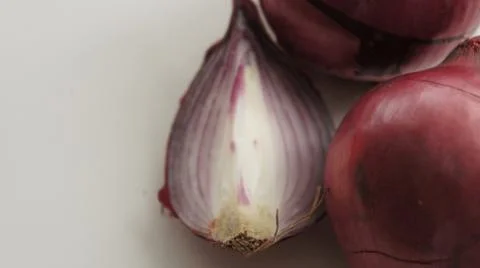 A Red Onion Fotos de archivo