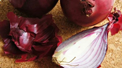 A Red Onion Fotos de archivo