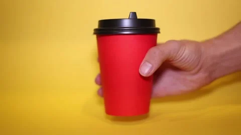 Red paper Cup for coffee and cappuccino. 動画素材 122371014