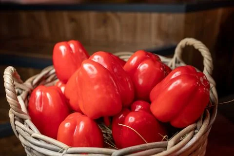 Red pepper in a basket Foto stock